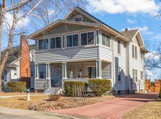 17 Aitken Ave #1, Hudson, NY 12534