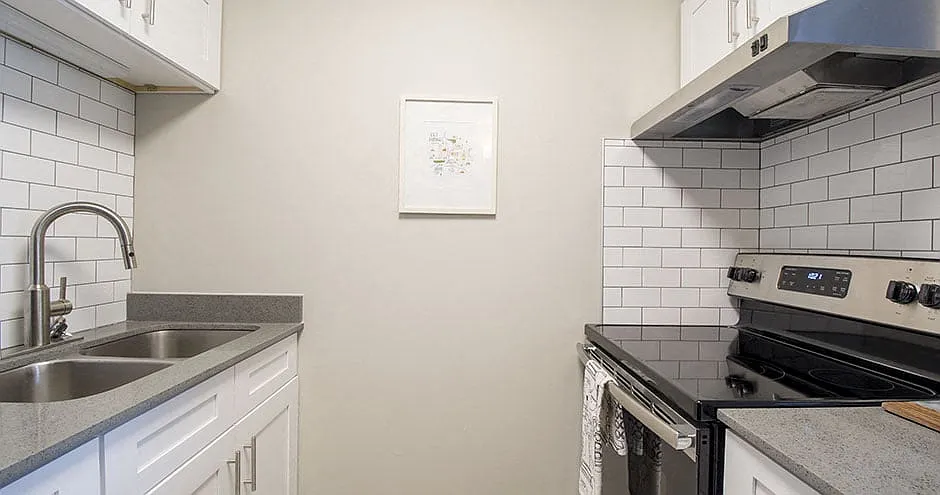 The Scott at East Village — Photo 2