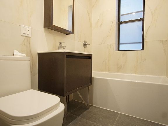 5th image of 401 Macon St #10F