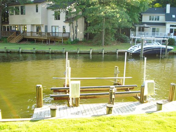 Boat dock and 8000lb lift
