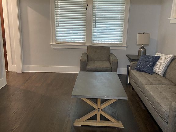 4th image of 3545 E Ave E