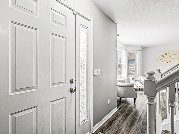 3rd image of 10941 Golden Pheasant Dr