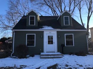 237 E McArthur St, Appleton, WI 54911