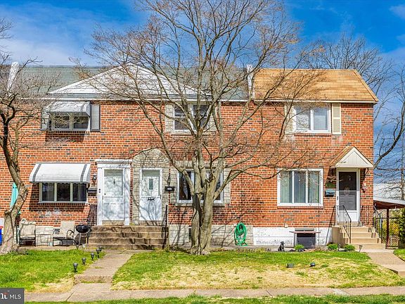 3rd image of 1084 Glen Cir