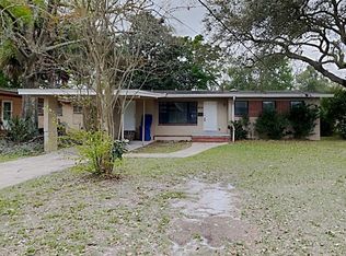 2616 E Pine Summit Dr, Jacksonville, FL 32211