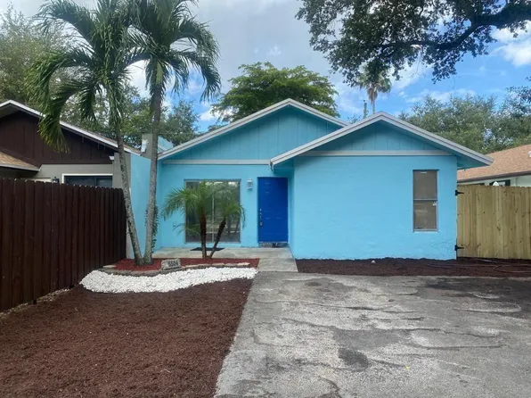 5504 SW 43rd Terrace, Dania Beach, FL 33314