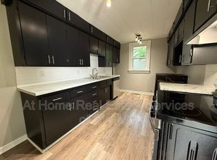 722 S Market Ave, Springfield, MO 65806