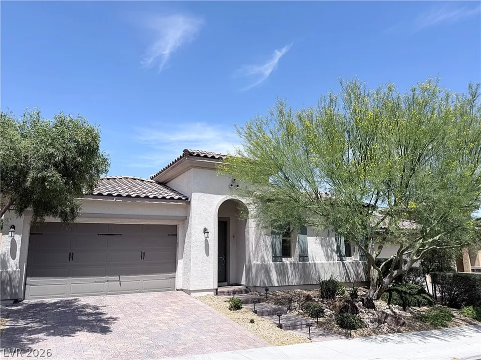 9936 Wildhorse Canyon Ave