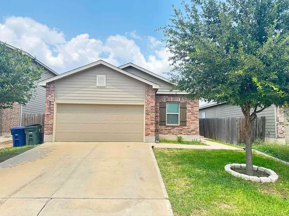 1614 Port Victoria Dr, Laredo, TX 78045