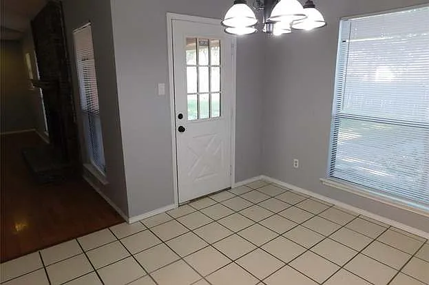 8232 Meadowbrook Dr — Photo 53