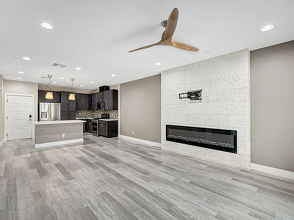 5th image of 1024 Via Lombardi Ave
