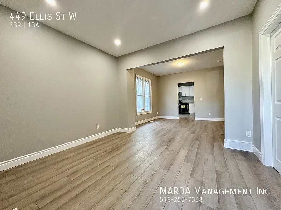 Renovated 3 Bed/1 Bath House + Utilities — Photo 2