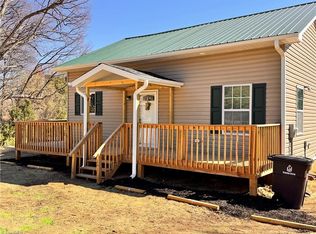 241 Forest Hill Ave, Winston Salem, NC 27105