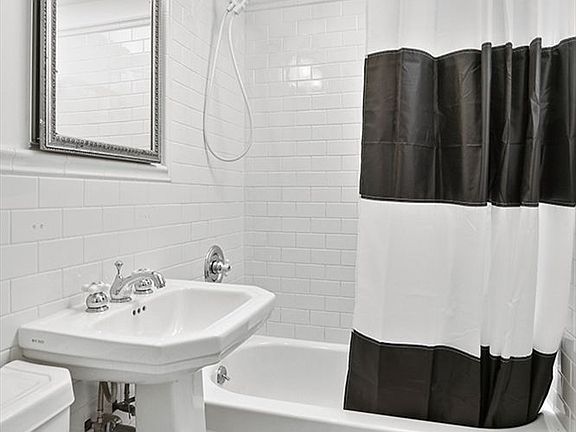 4th image of 342 E 50th St APT 3B