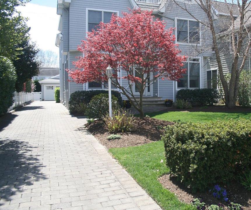1st image of 318 Philadelphia Blvd