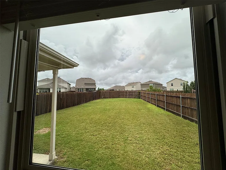 250 Zuma Dr — Photo 30