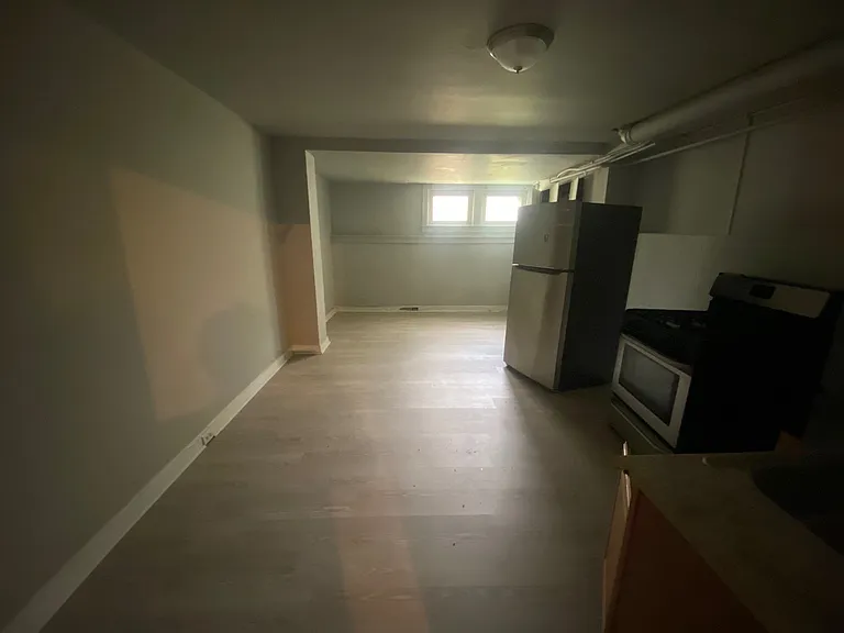 2726 Beryl Ave — Photo 10