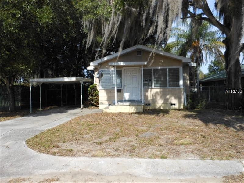 1st image of 449 Avenue H SE