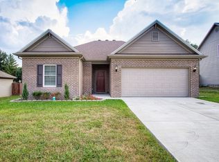 2333 Belize Dr, Evansville, IN 47725