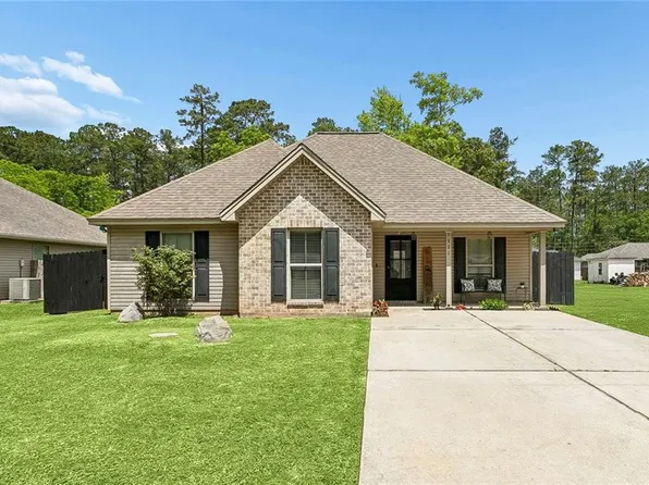 1521 Jasmine St, Mandeville, LA 70448