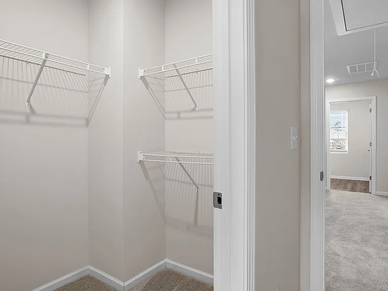 1012 Peony Ln — Photo 15