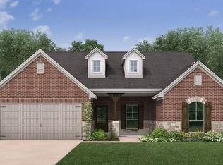 8 Cattle Dr, Bay City, TX 77414