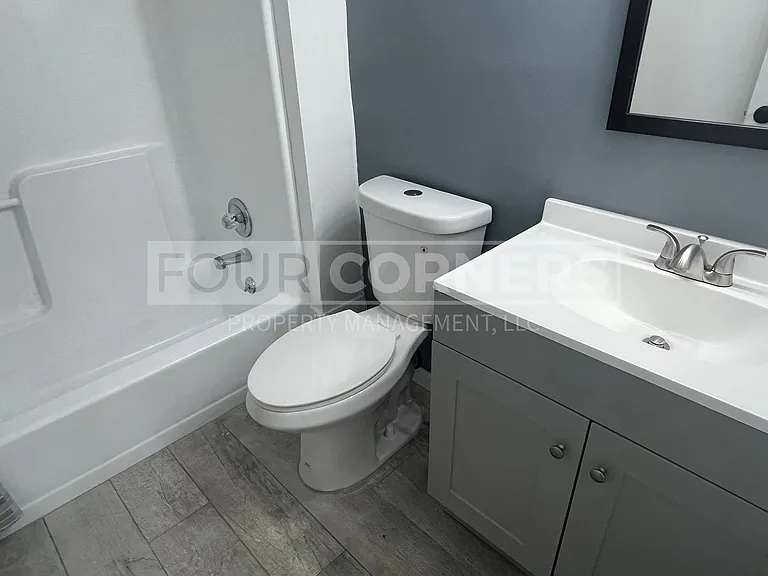 516 Maple Ave #B — Photo 6
