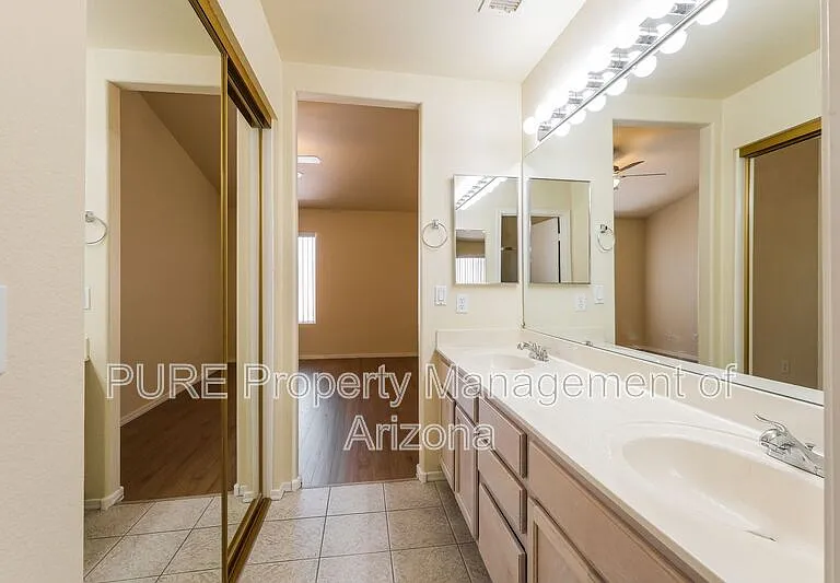 17906 N 92nd Ln — Photo 16