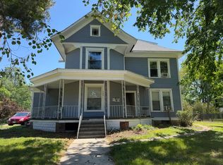 209 N Springer St, Carbondale, IL 62901