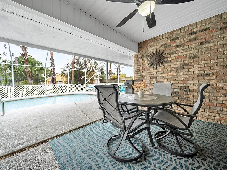 261 Sandy Cay Dr — Photo 40