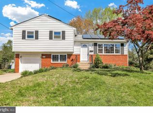 20 Hilton Rd, Mount Holly, NJ 08060