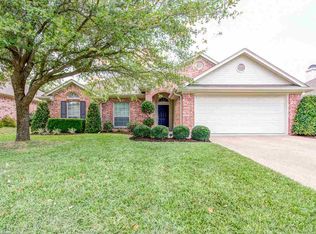 3024 Comanche Trl, Woodway, TX 76712