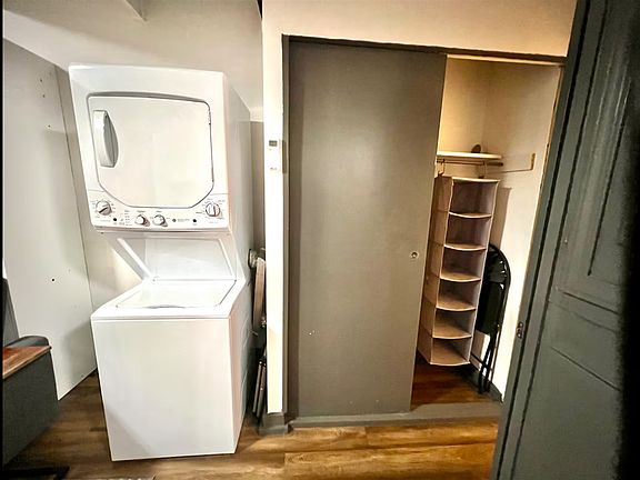 5th image of 104 N Ann St #1A