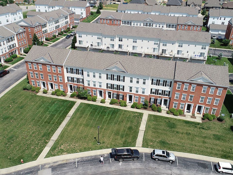 1st image of 2447 Aristocracy Cir