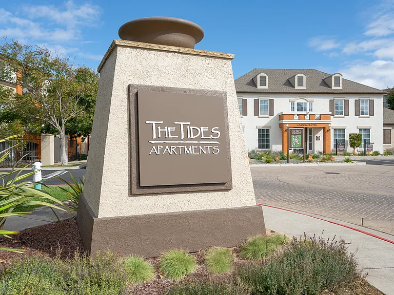 Experience the best of the East Bay when you live at The Tides.