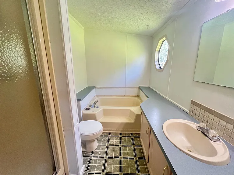 4093 Baskerville Rd — Photo 5