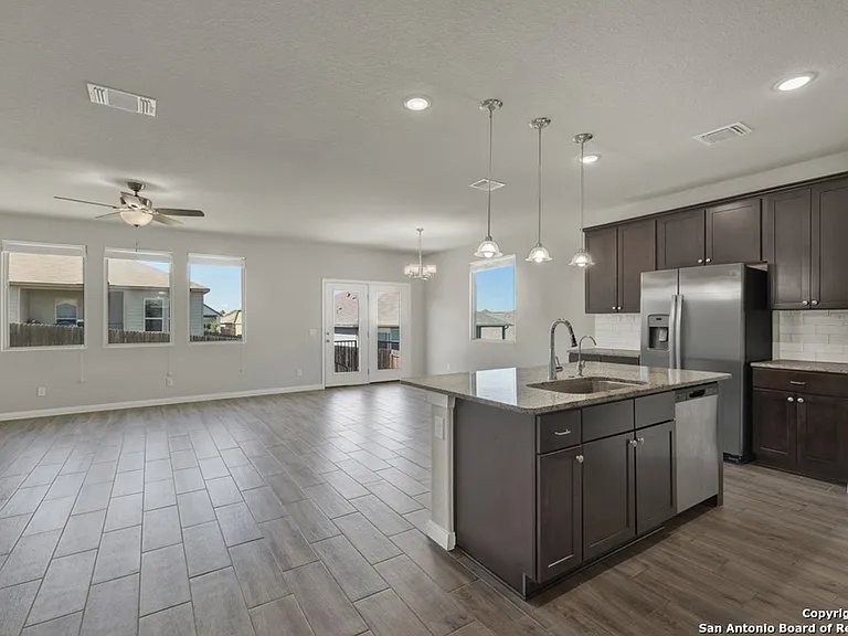 3625 Black Cloud Dr — Photo 27