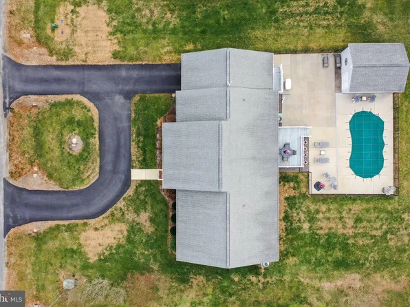 70 Freedom Way, Warsaw, VA 22572