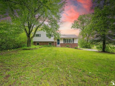 2058 W Erie Rd, Temperance, MI, 48182