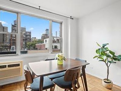 435 E 77th St APT 8E, New York, NY, 10075