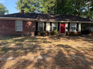 1257 S Perkins Rd, Memphis, TN 38117