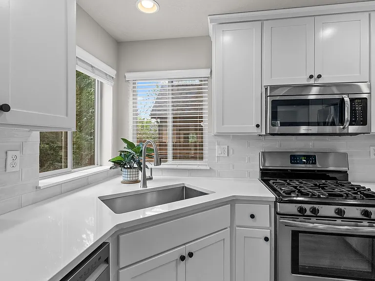 60999 Grand Targhee Dr — Photo 14