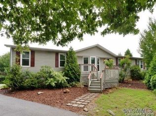 571 Johnston School Rd, Asheville, NC 28806