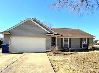 7185 Redfern Dr, Horn Lake, MS 38637