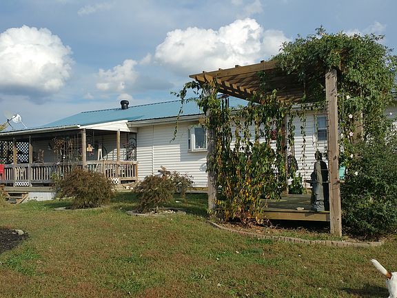 pergola with gardinia