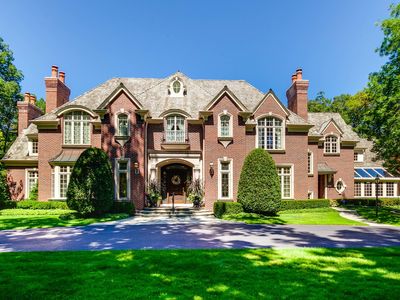 546 Lakeland Dr, Lake Bluff, IL, 60044