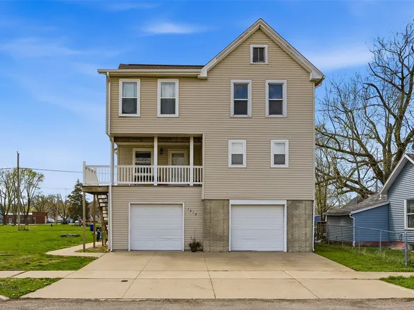 1216 5th St NW, Cedar Rapids, IA 52405
