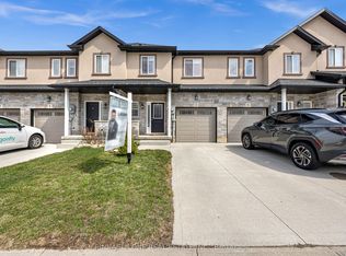 7 Mistywood Dr, Hamilton, ON