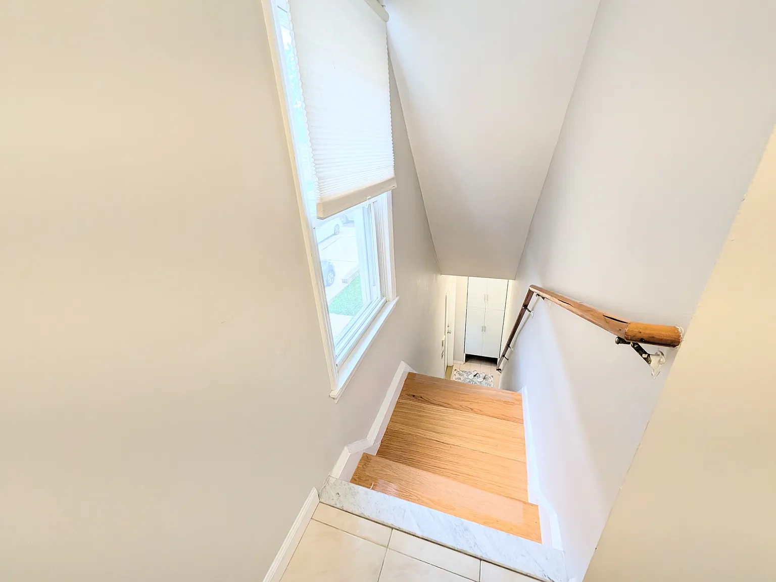 3 bed, 1.5 bath, $3,150 — Photo 4