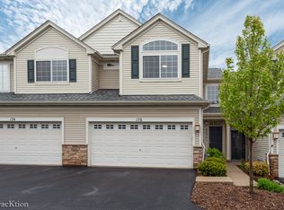 176 Timber Trails Blvd, Gilberts, IL 60136